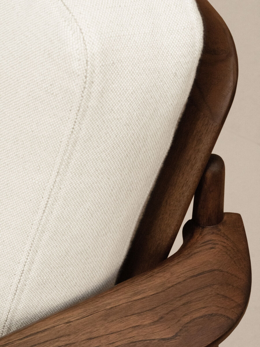 06 Detail Backrest Arm