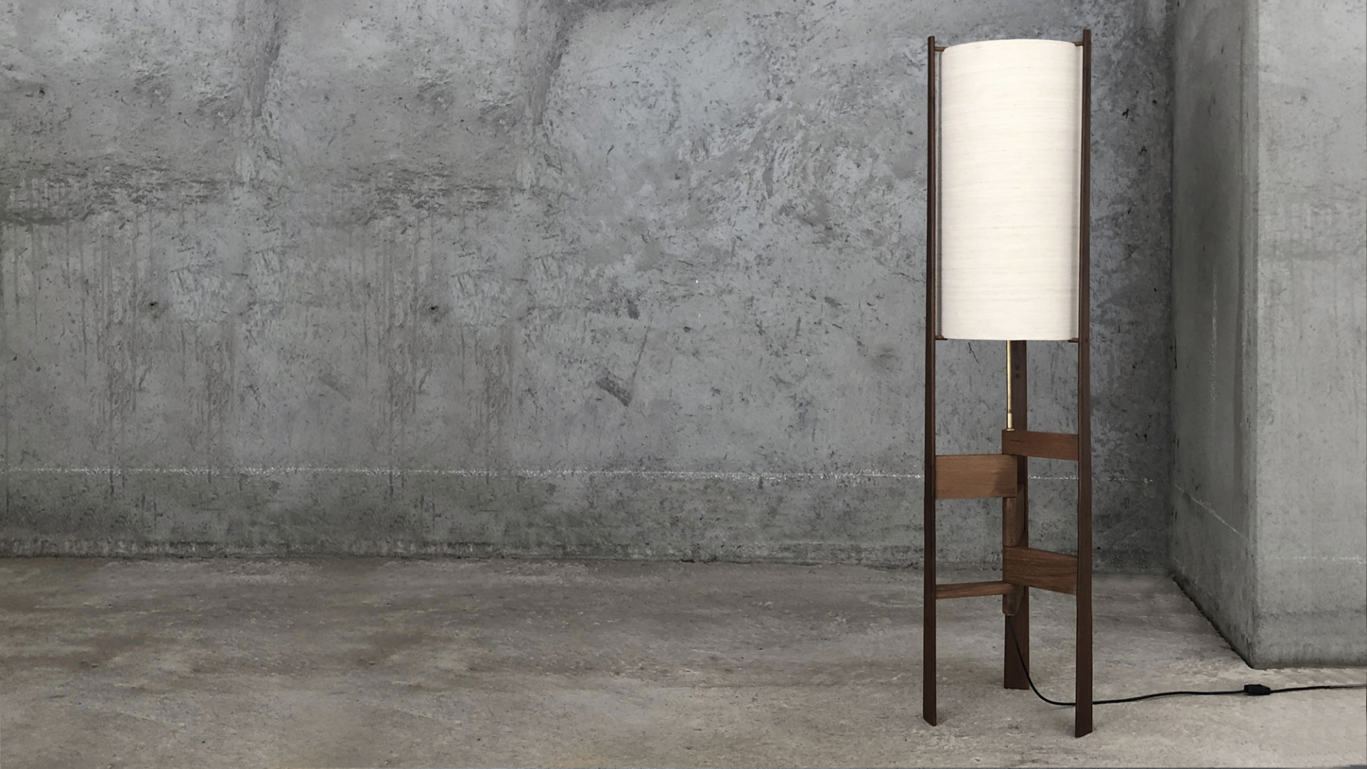 01 XL Floor Lamp Hero