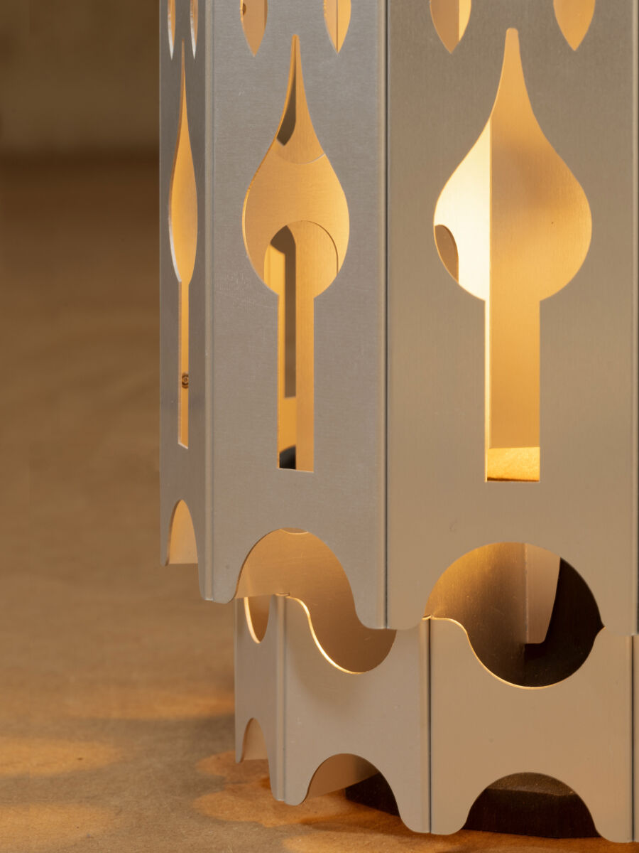 05 GB Unfolding Natural Detail Base Lit Up