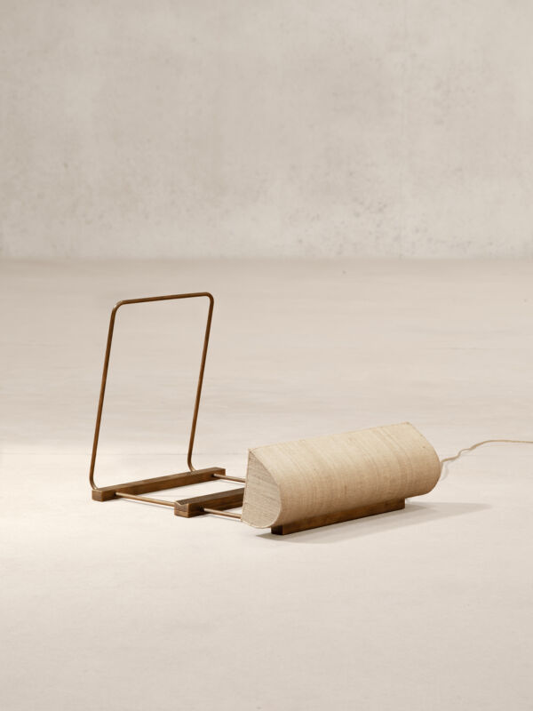 01 Up Stand Profile Iso