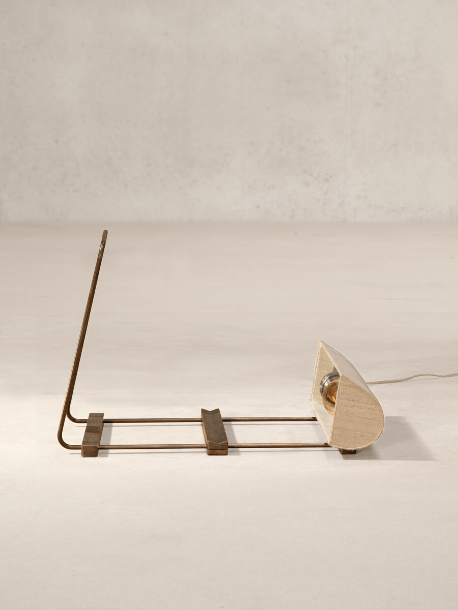04 Up Stand Profile Side