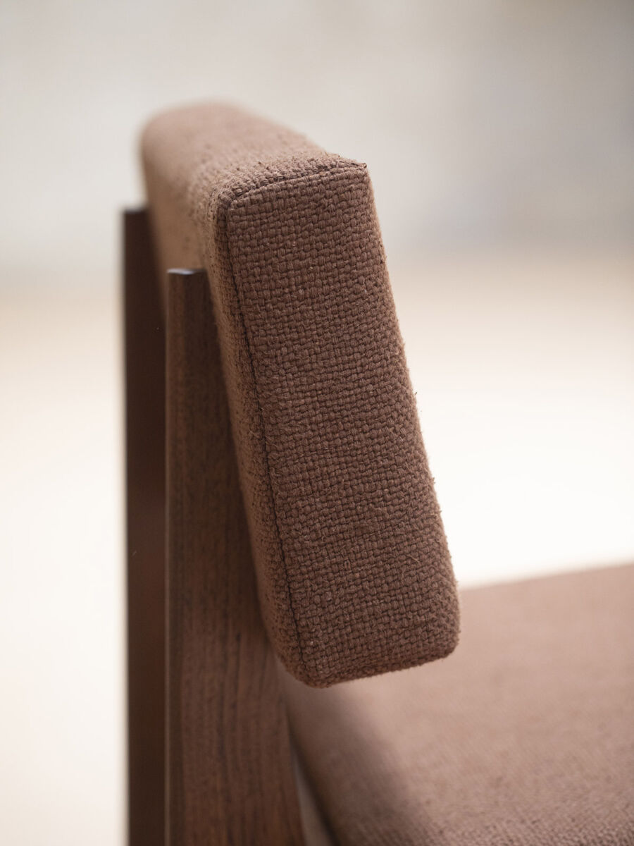 08 xl Lounge Chair Sequoia Detail A