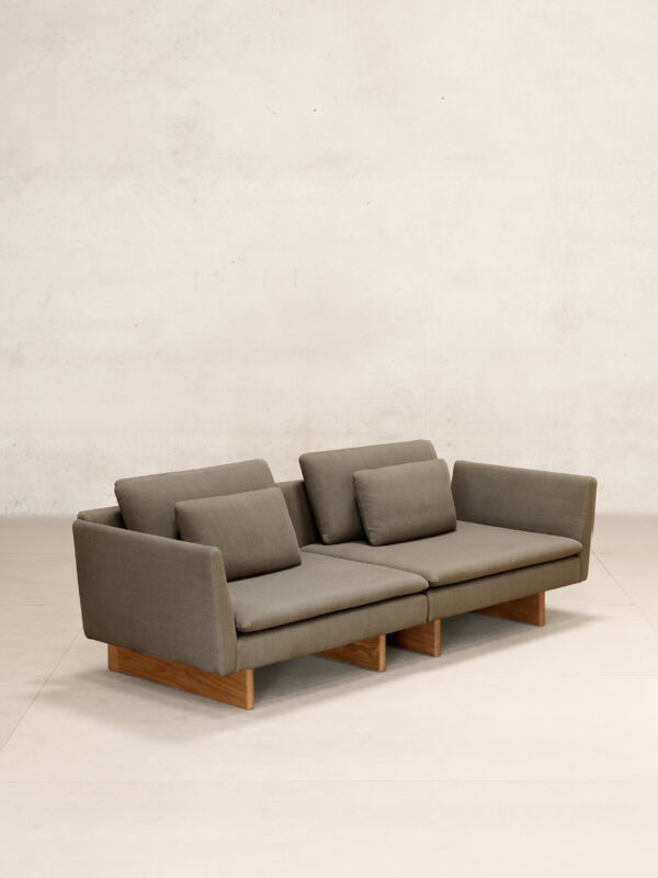 02 x l Modular 2 Seater